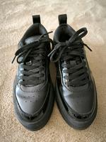 Hugo Sneaker Dortmund - Aplerbeck Vorschau