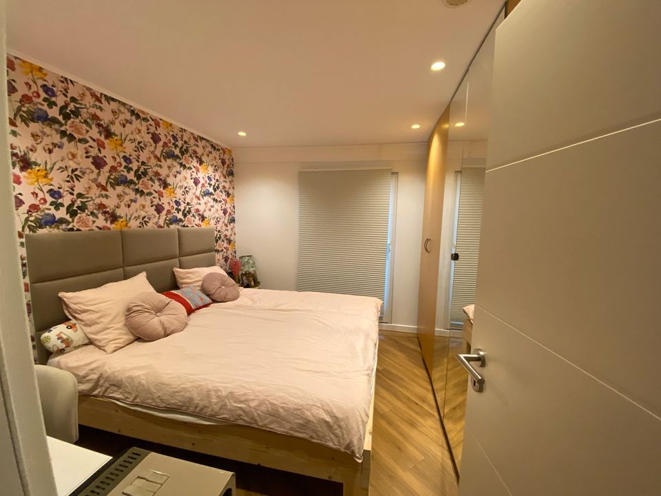 5 Zimmer Luxus Charlet grenznah zu De & Be Wohnwagen dauercamping in Erkelenz