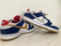 Nike SB Dunk Low BMW (absolute Rarität) US 9,5 / EU 43 Bayern - Coburg Vorschau