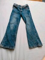 11 Kinder Hose Leggings Jeans Zara Shorts H&M 122 Hessen - Obertshausen Vorschau