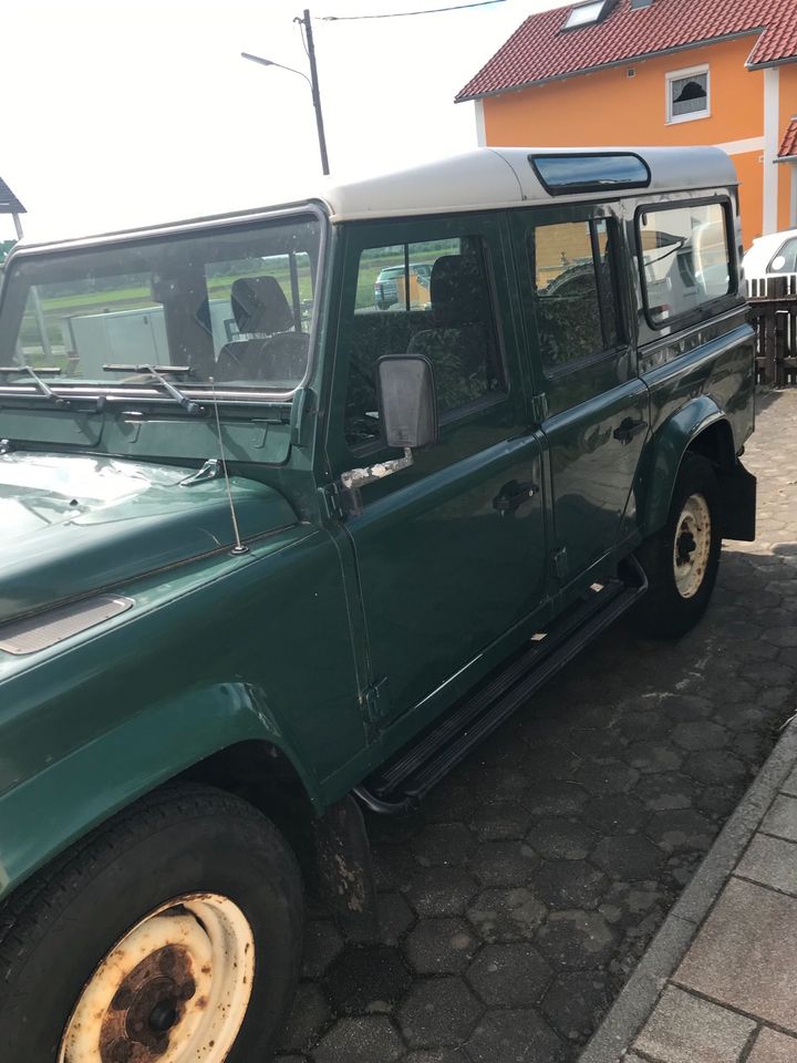 Landrover -Defender 110 TD5 in Fürstenfeldbruck