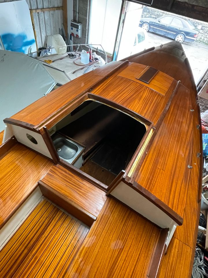 Waarschip 600 mit Straßentrailer Holz Segelboot Bastler in Unna