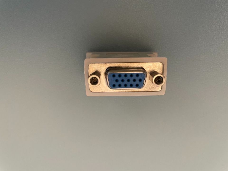 Kabel Adapter HDMI DisplayPort VGA DVI USB-A USB-B komplett in Berlin