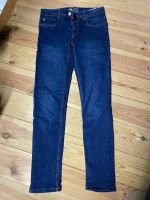 Jeans Skinny-Fit Gr. 30/32 Brandenburg - Oberkrämer Vorschau