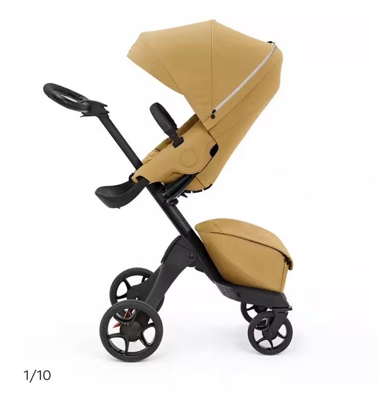 Stokke Kinderwagen xplory gelb mit Zubehör in Berlin