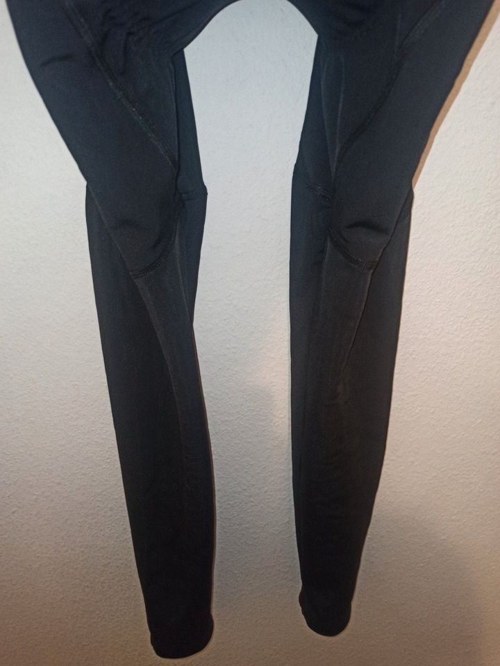 AGU SIX6 Winter Bibtights III Rennrad Tights in Aschaffenburg