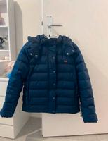 dunkelblaue Winterjacke von Levi's Niedersachsen - Lüneburg Vorschau
