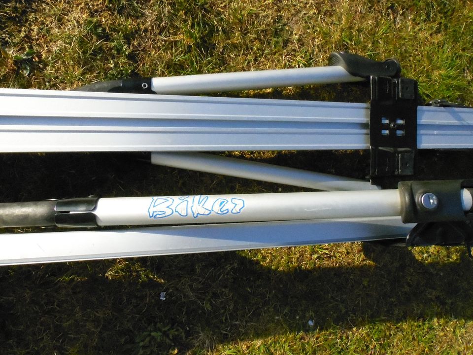 THULE 8532628 + Grundträger Dachgepäckträger Fahrradträger VW u.a in Gransee