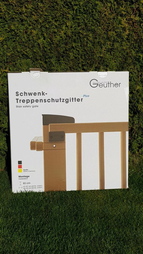 NEU Geuther Schwenk Treppenschutzgitter plus 2733+ Holz 83cm in Erfurt