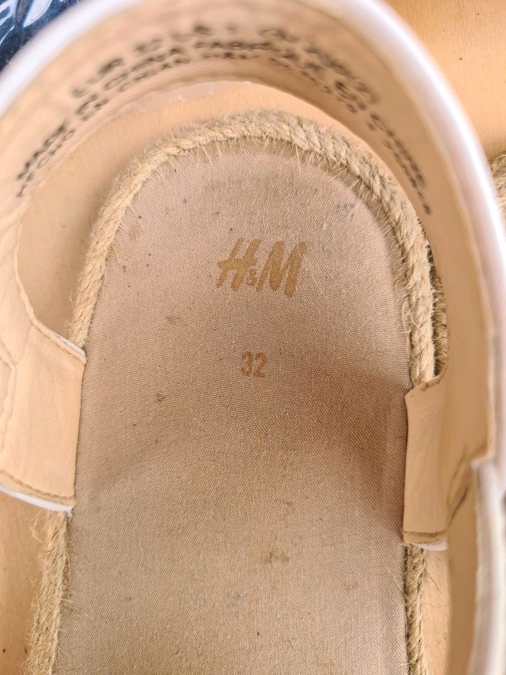 ❤️ H&M Mädchensandalen/ Sandalen, Gr. 32 in Niederkassel