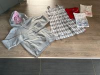 Tolles Mädchen Kleiderpaket in Gr. XS/S - Kleid, T-Shirt, Pulli Rheinland-Pfalz - Dichtelbach Vorschau