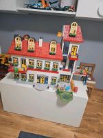 Playmobil Haus  XXL Puppenhaus Konvolut Nordrhein-Westfalen - Burscheid Vorschau