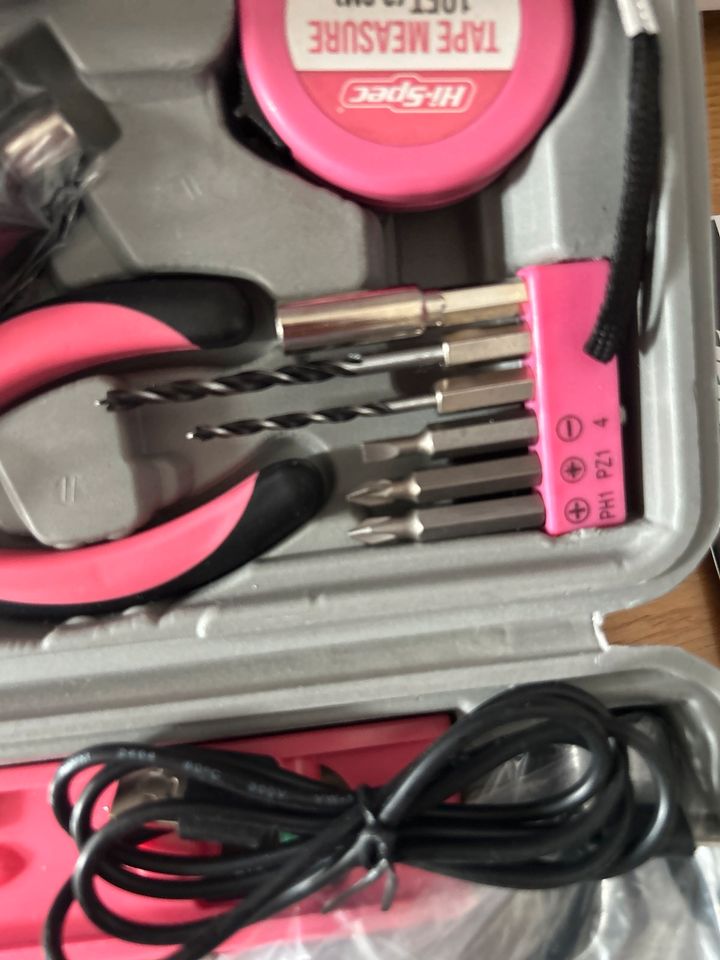 Werkzeug-Koffer Girls Damen Mädchen * PINK NEU in München
