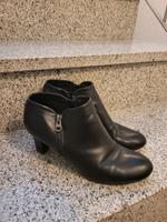 Stiefeletten mit Reißverschluss Hessen - Rüsselsheim Vorschau