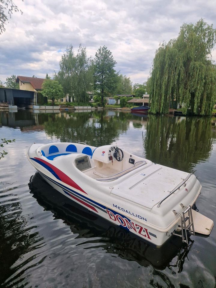 Donzi medaillon 152 mercury sport jet 120xr in Falkensee