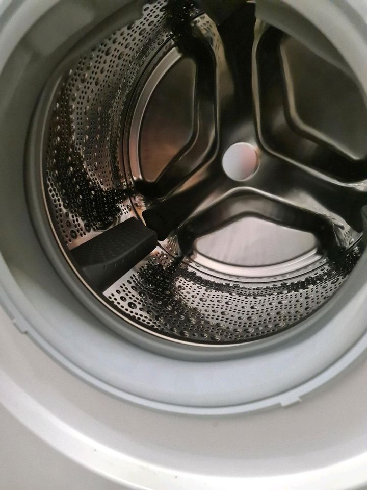 Waschmaschine bosch serie 4 in Wiehl