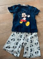 Kinder Schlafanzug T-Shirt kurze Hose Micky Maus 122/128 Rheinland-Pfalz - Oberzissen Vorschau