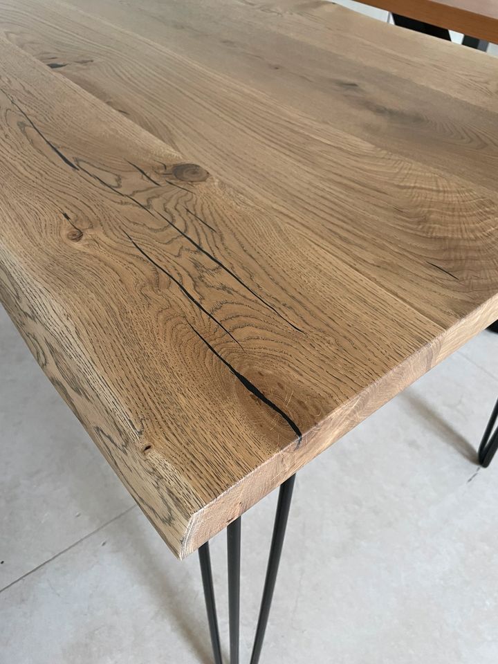 Tisch mit Baumkante Baumtisch Esstisch Eiche 140x80cm in Monheim am Rhein