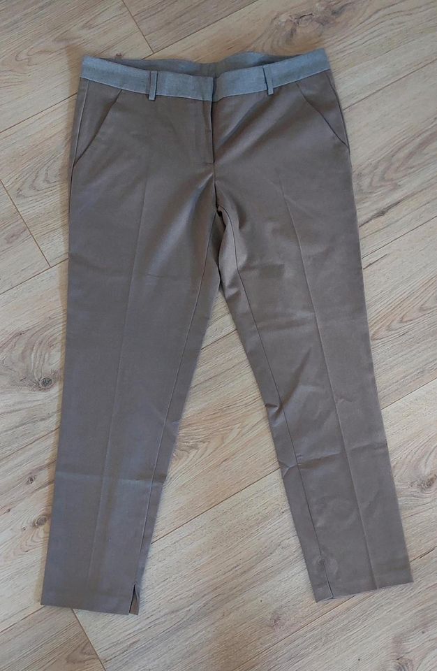 Benetton Anzug Damen Kurzblazer 3/4 Hose Caramelfarben L-XL in Bremen