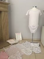 Petit Bateau Gr. 140 Mädchen T-Shirt Shirt 10 Teile Paket Brandenburg - Pritzwalk Vorschau