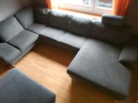 Sitzgarnitur + Hocker groß / Sofa grau Niedersachsen - Uplengen Vorschau