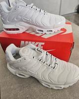Nike Air Max Tn weiß ✅/ gerne anschreiben Bayern - Eggenfelden Vorschau