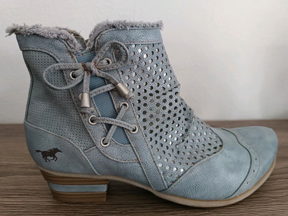 Damen Mustang True Denim Schuhe Größe 39 in Heek