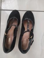 Pumps Clarks 6 1/2 schwarz Wildleder Neuwertig Rheinland-Pfalz - Montabaur Vorschau