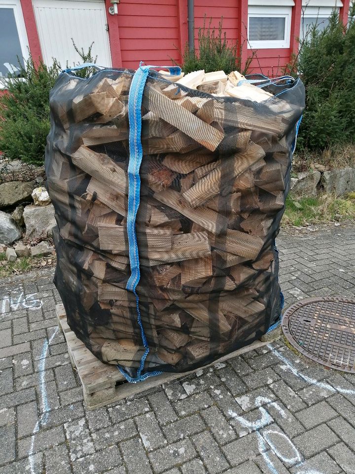 Kaminholz Brennholz Feuerholz 1,4 srm  /  60.-€ pro srm in Sulz