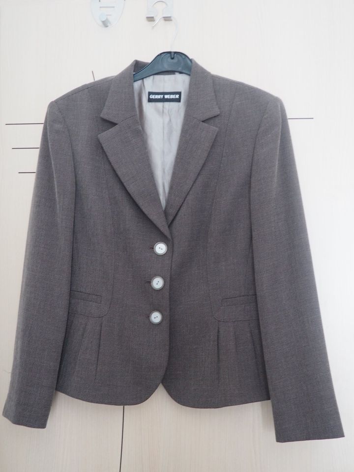 Blazer / Jäckchen    Gr 40  GERRY WEBER in Buchen (Odenwald)