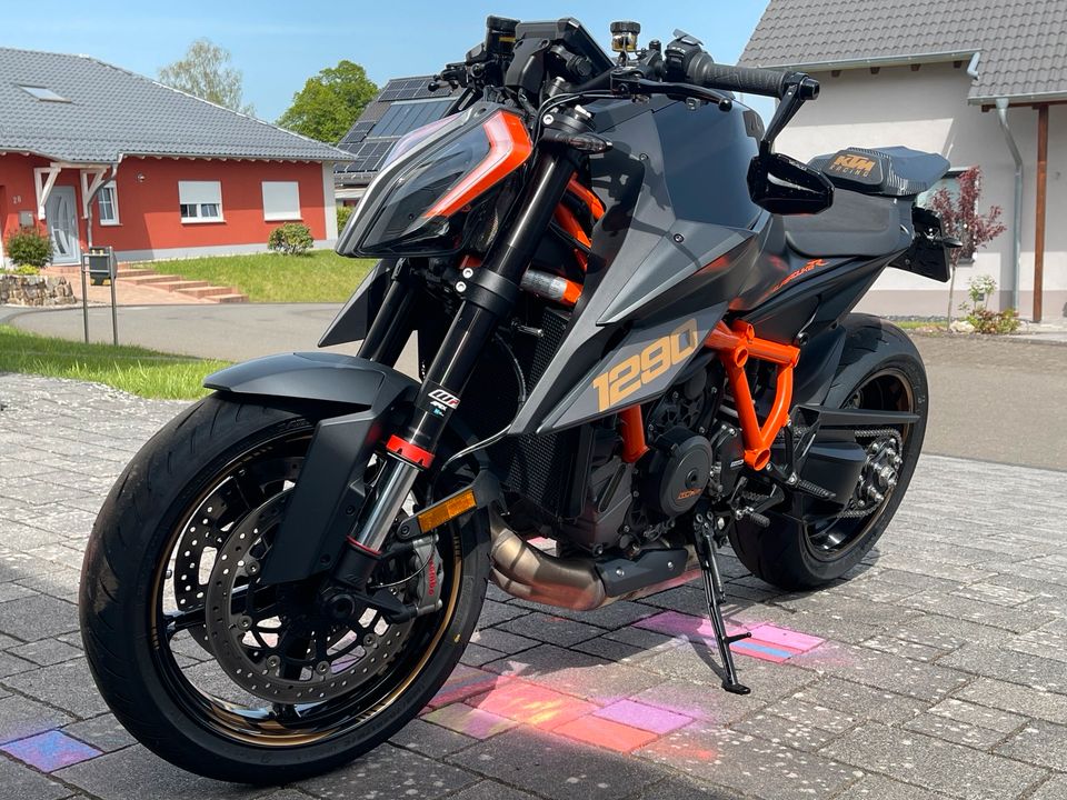 Ktm Superduke 1290R Black Edition /HU NEU-Abgemeldet in Hoppstädten-Weiersbach