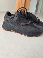 Yeezy Boost 700 V1 – Adidas schwarz Berlin - Reinickendorf Vorschau