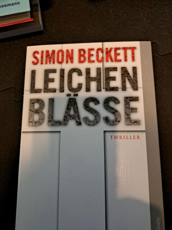 Leichenblässe Simon Beckett in Dülmen