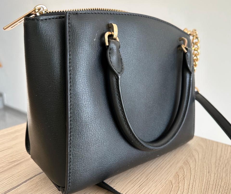 Michael Kors Handtasche Ellis schwarz Gold mit Nieten in Bayern Gunzenhausen kleinanzeigen