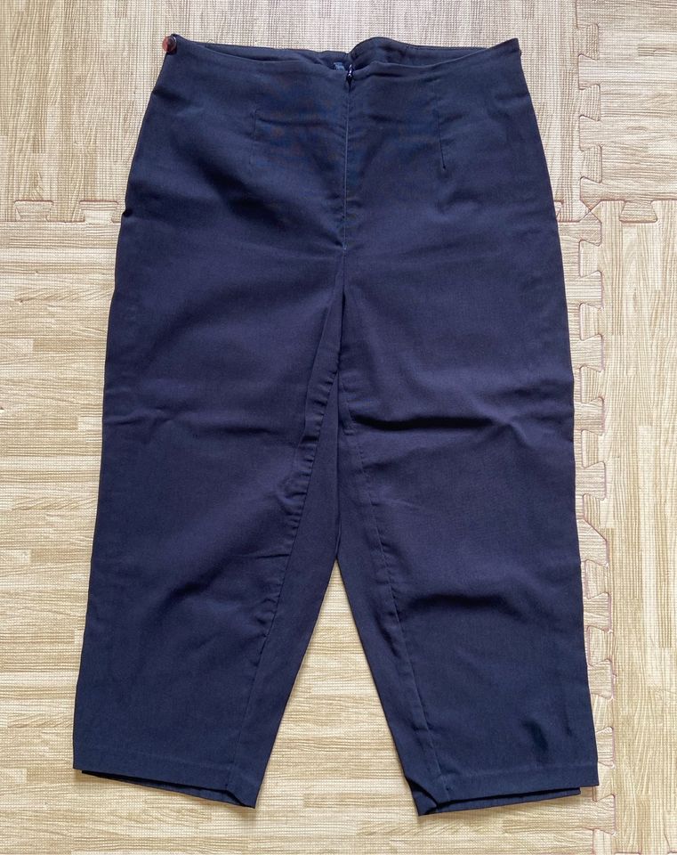 Hallhuber Da-Capri-Hose 3/4 Gr. 36 NEU Reißverschluss in Riesa