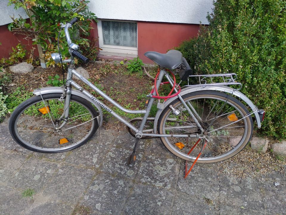 Diamant Damenfahrrad 26 er in Salzwedel