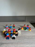 Lego Duplo Dreirad Figuren Hund Mama Papa Kind Zwillinge Frau Nordrhein-Westfalen - Langerwehe Vorschau