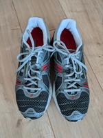 Sportschuhe Asics Gr. 43,5 Berlin - Lichtenberg Vorschau