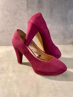 Damenschuhe Pumps High Heels H&M Gr.37 Nordrhein-Westfalen - Siegen Vorschau