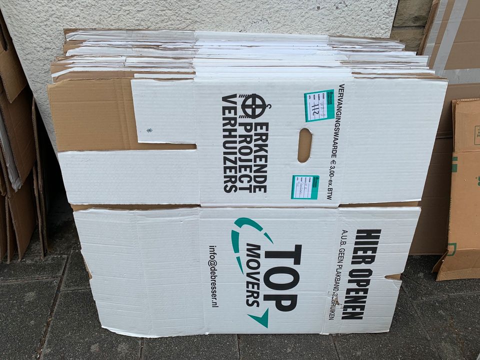 Umzugkartons verschieden Größen Kisten Karton in Walldorf