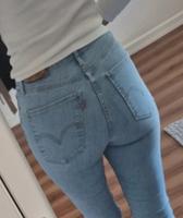 Levis Jeans Mile high super Skinny W26 L30 wie Neu 25/30 Levi’s Bayern - Hösbach Vorschau