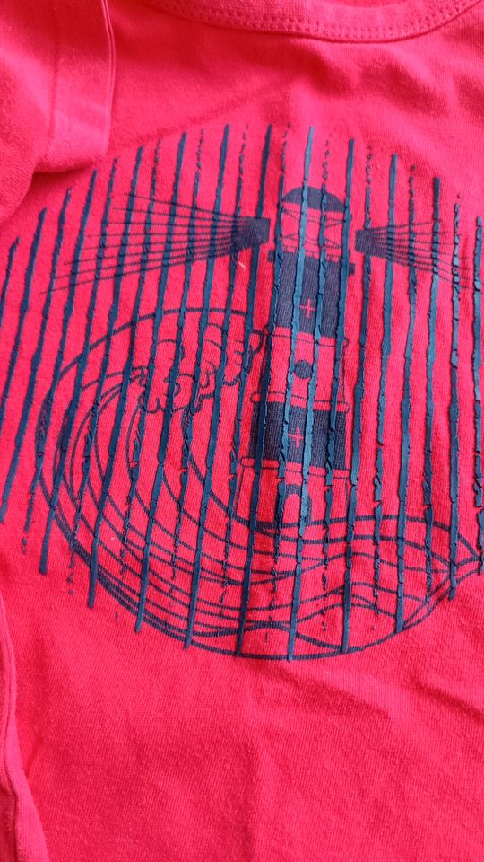 T-Shirt rot mit Motiv Gr. 122 + 128 *Zwillinge* in Weilheim an der Teck