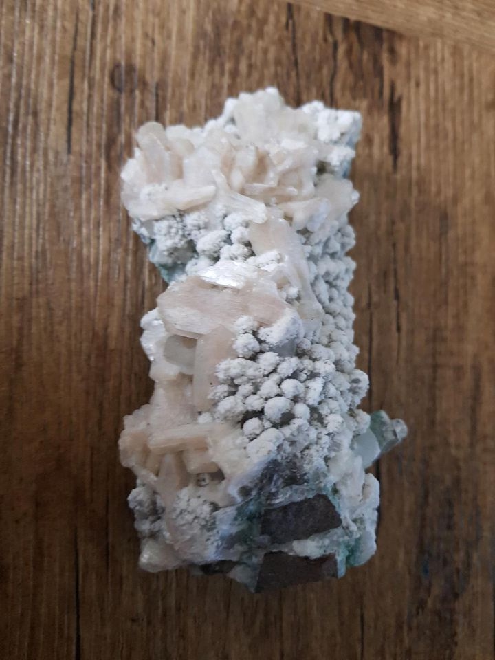 Apophyllit - Stilbit - Indien - Mineralien - 362 g in Harpstedt