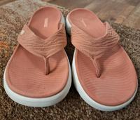 Skechers Zehentrenner GoWalk Gr.38 Bayern - Bayreuth Vorschau