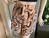 Amisu kurze Hose Sommer Shorts Gr: 42 braun weiß gemustert Thüringen - Camburg Vorschau