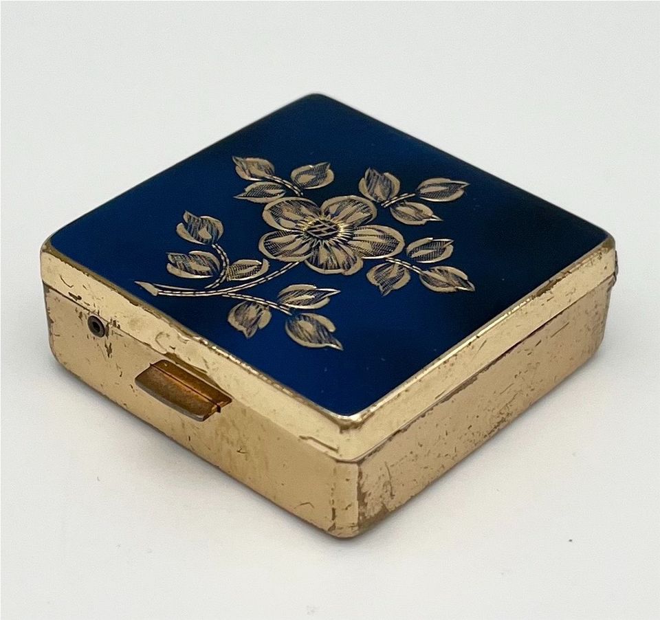 Vintage Pillendose Schmuckbox Blumen Gravur Gold Schatulle Floral in Schwerin