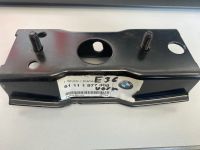 Halter Träger Stoßstange vorne BMW E36 - neu - 51111977308 Rheinland-Pfalz - Bitburg Vorschau