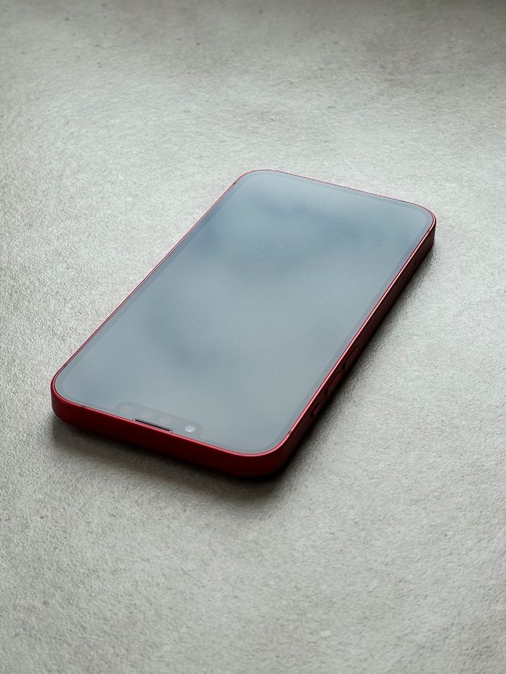 iPhone 13 128GB rot (Product Red) in Ingolstadt