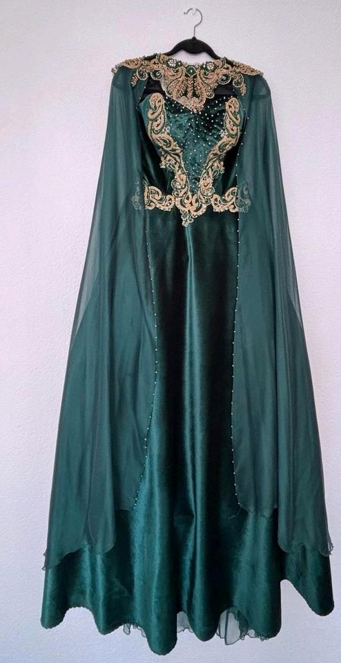 Henna Kleid in Rüsselsheim