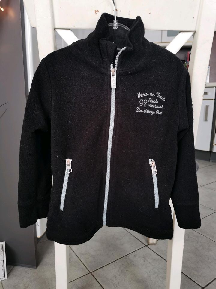 Fleecejacke schwarz Größe 98/104 MEXX in Starsiedel